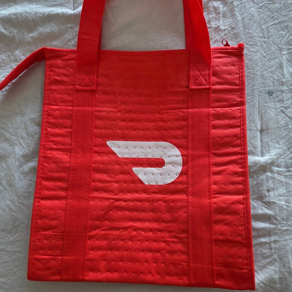 DoorDash Insulated Cooler Bag Red White Logo Reusable‎ Lunch Tote